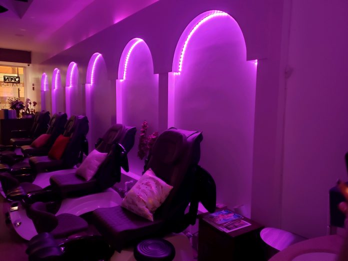 Give a Big NoHo WELCOME BACK to Jenny’s Nail Studio.