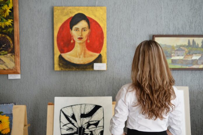 The Major Advantages of Using A Wireless Monitoring System for Art Galleries