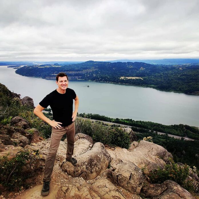 Hiking and Wine Tasting in the Columbia River Gorge