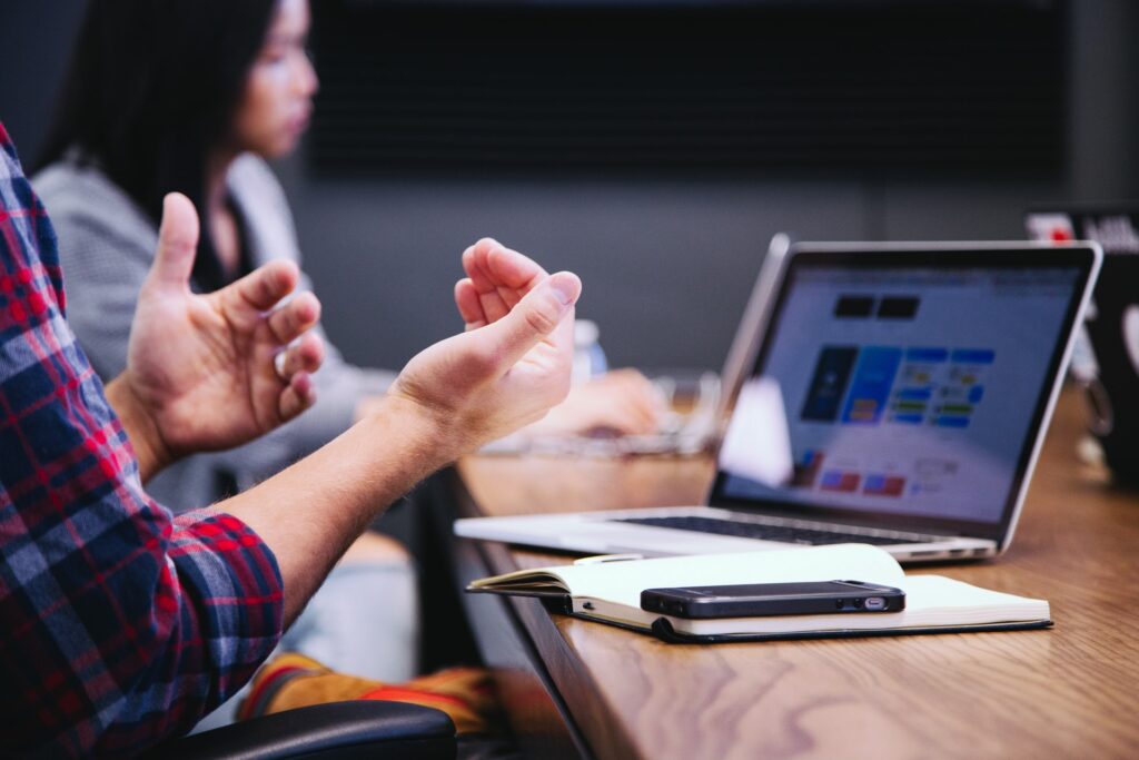 learn what to look for in a business internet provider so that you can maximize the productivity and profitability of your company.