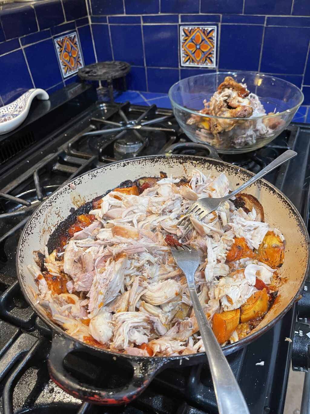 This month’s Simple and Delicious Home Cooking blog is all about "Linguini with Roasted Chicken, Sweet Potato and Baby Tomatoes."