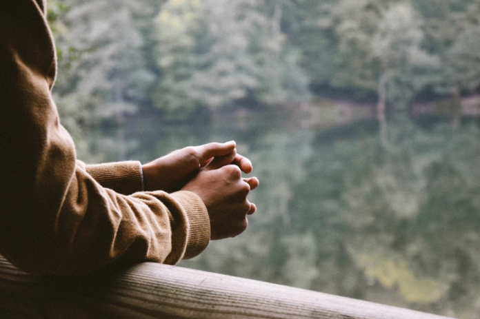 4 Ways Dating Websites Help in Alleviating Stress