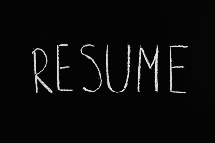 pexels-anna-tarazevich-5598289 Downloadable College Student Resume in PDF: Tips and Tricks