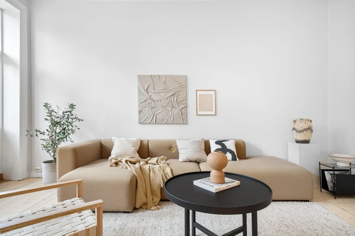 Luxury Home Decor Ideas: Where to Acquire Art in Dubai
