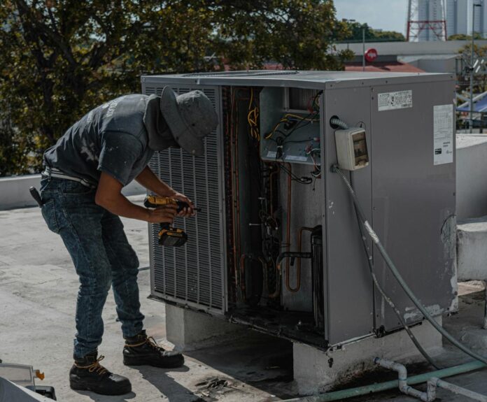 air conditioner technician