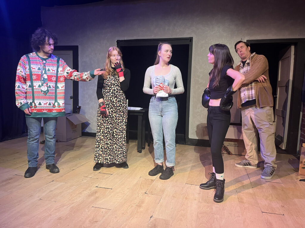 I’LL BE HOME FOR BOXING DAY.