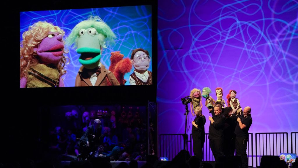 Puppets on stage at Puppet Up! – Uncensored
