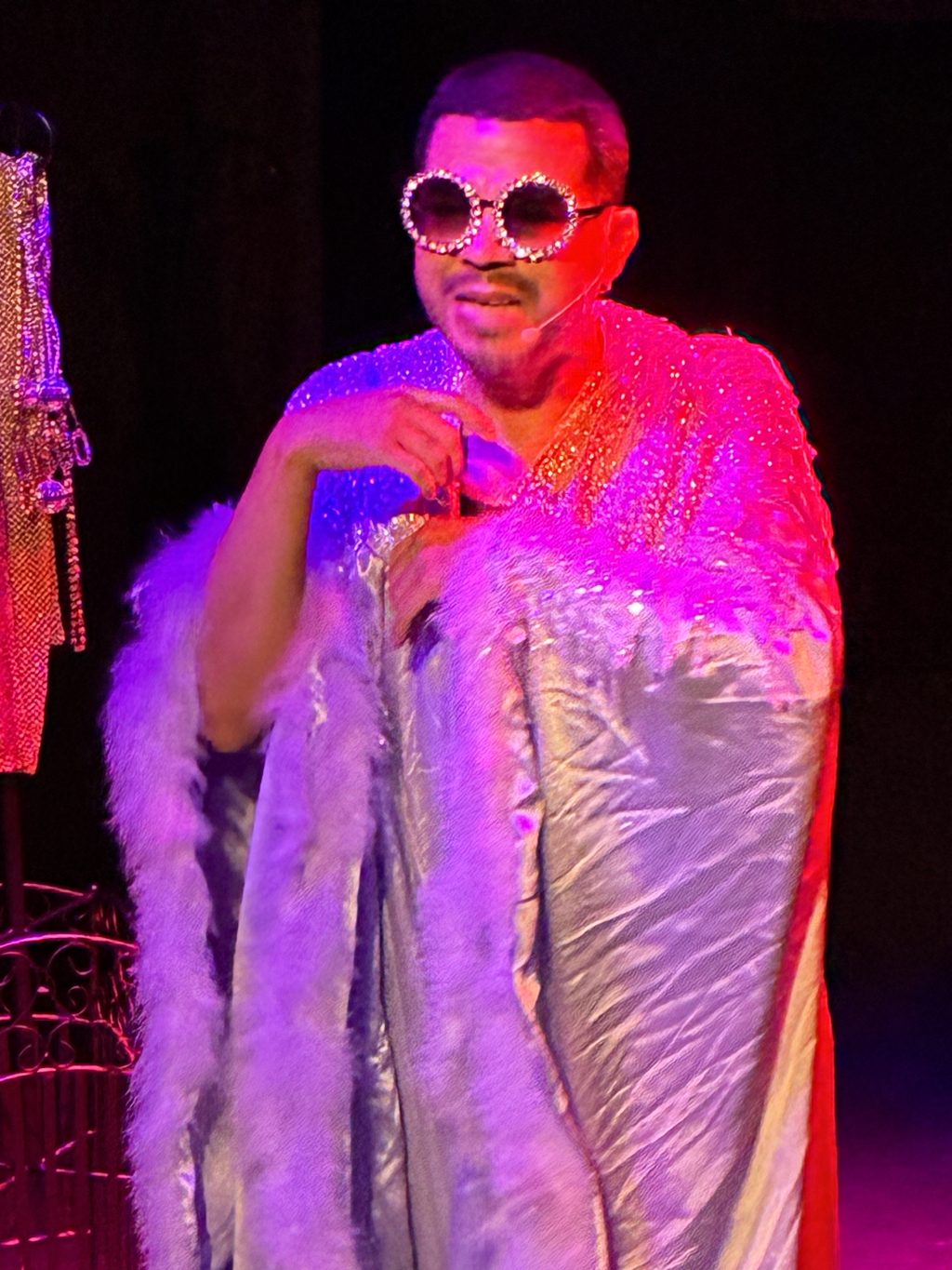 Julian Armaya performs in Re-Born Again during Casa 0101’s Stand in the Light solo show festival.